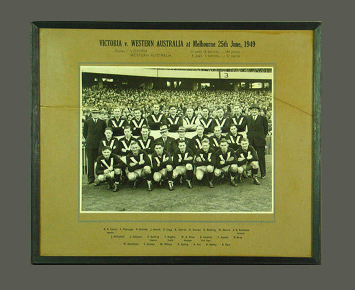 Photograph of Victorian Football League team, Melbourne 1949 Australian Sports Museum