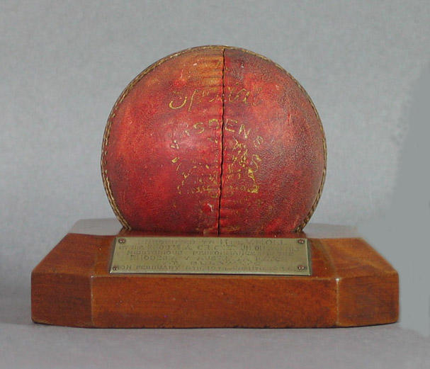 Cricket ball & stand, presented to H de V Moll by Rhodesian Cricket