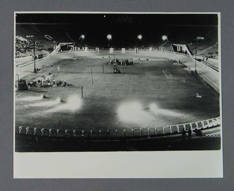 Photograph of 1932 Olympic Games wooden cycling track, at the Rose Bowl